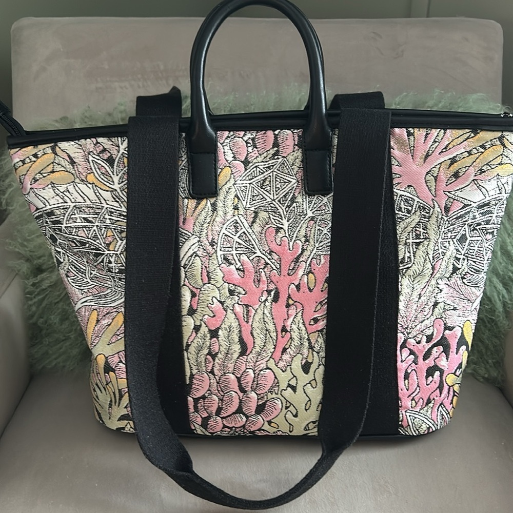 CO LAB Tote bag Cruelty Free Cdn Made - Picture 3 of 12